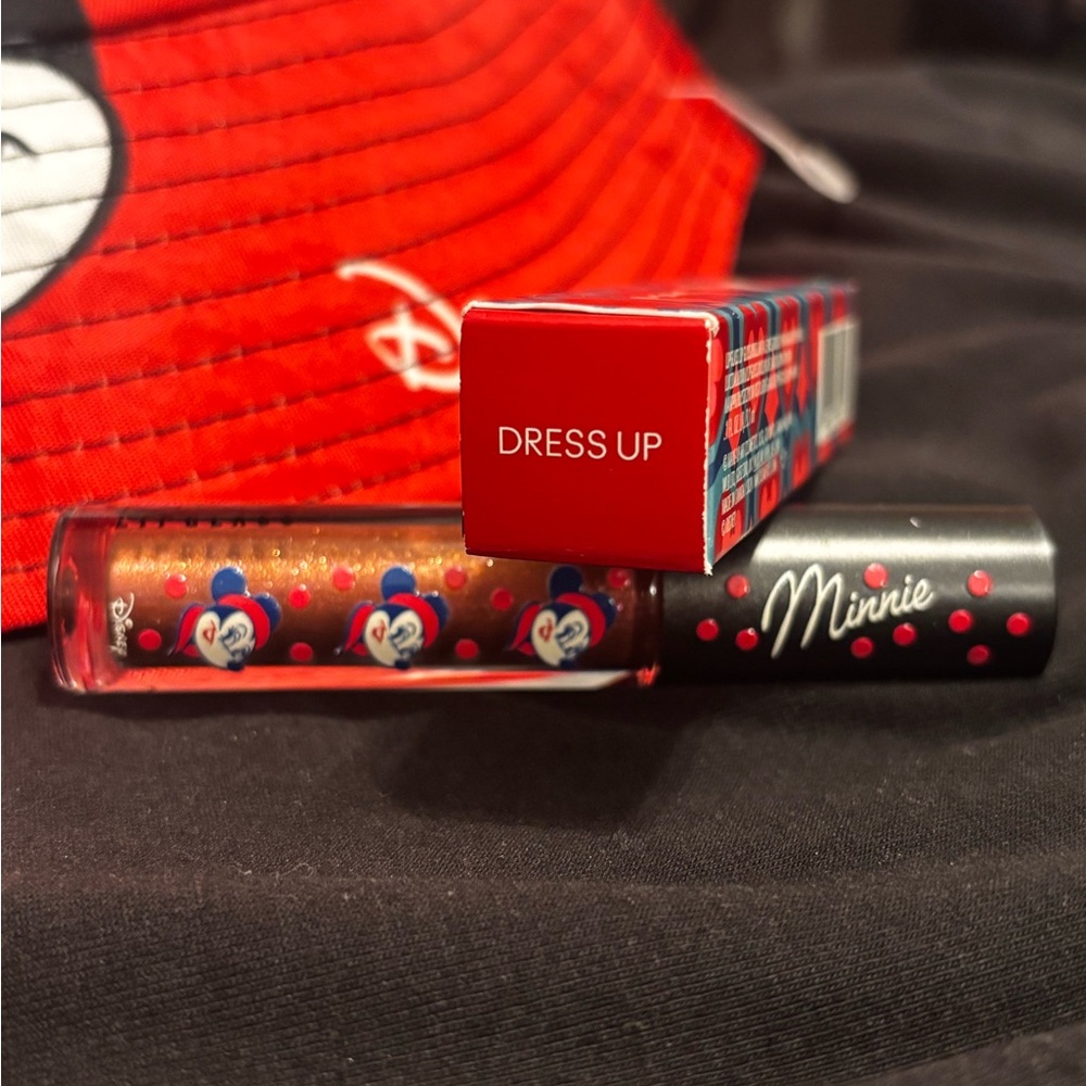 Disney Bundle - Picture 6 of 12